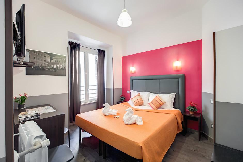 Mf Hotel Roma Exterior foto