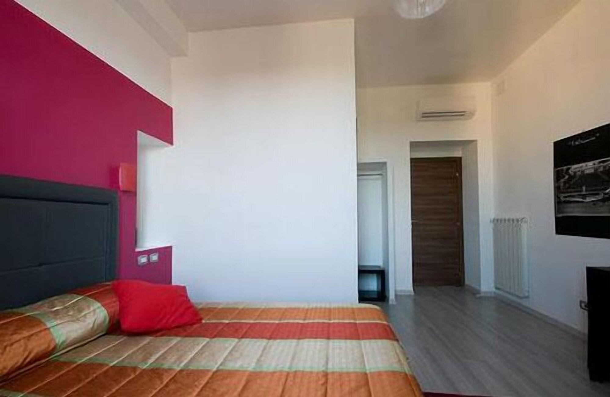 Mf Hotel Roma Exterior foto