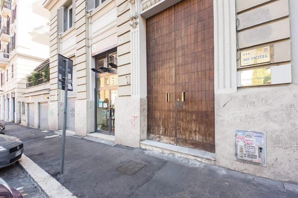 Mf Hotel Roma Exterior foto