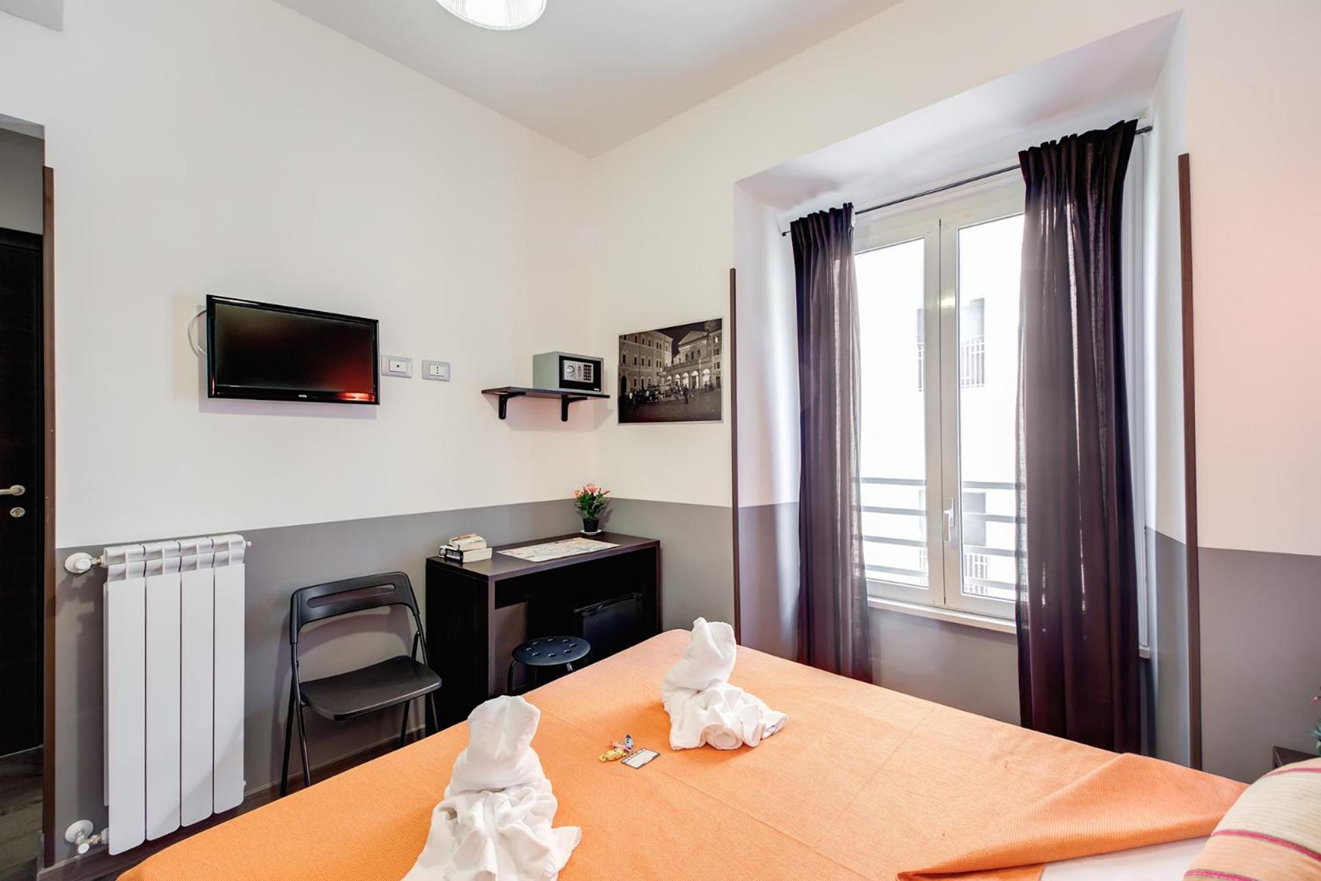 Mf Hotel Roma Exterior foto