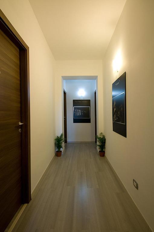 Mf Hotel Roma Exterior foto