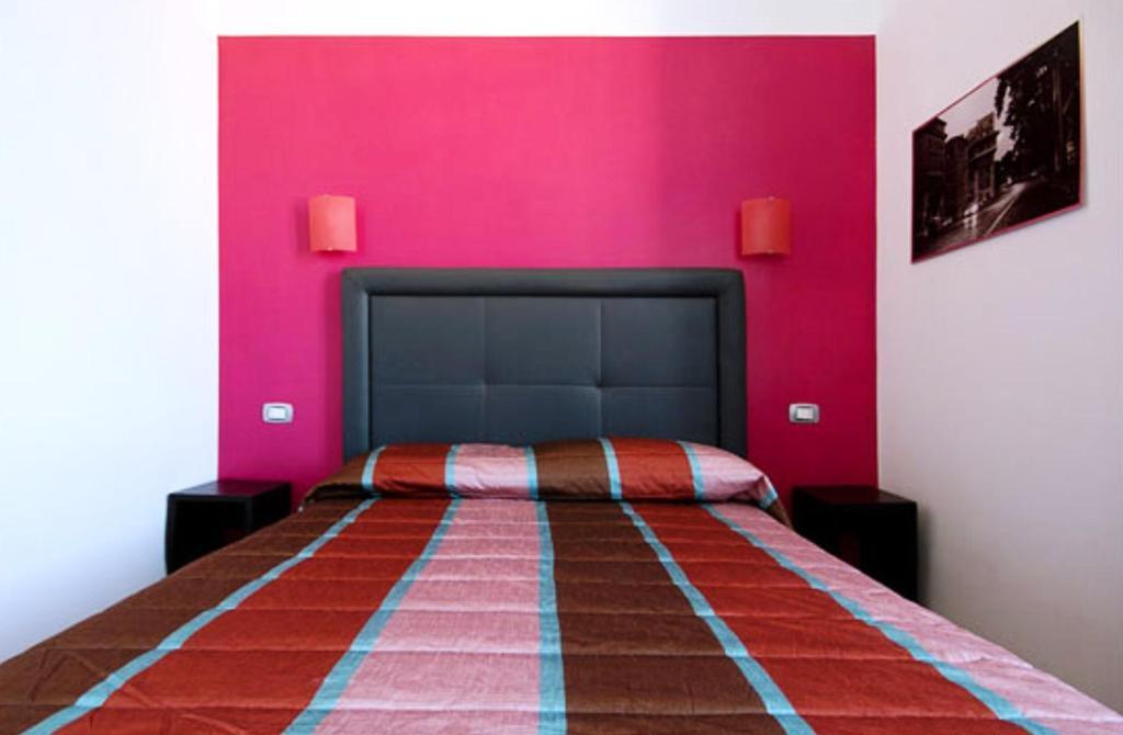 Mf Hotel Roma Exterior foto