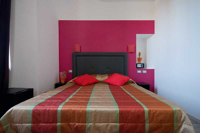 Mf Hotel Roma Exterior foto